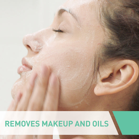 Foaming Cleanser for Normal to Oily Skin with Hyaluronic Acid